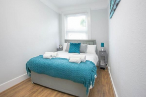 Large Stylish 2bedroom flat in Wood Green